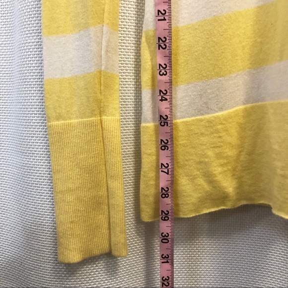 ✅SOLD <American Eagle> Yellow Striped Sweater - Picture 6 of 7